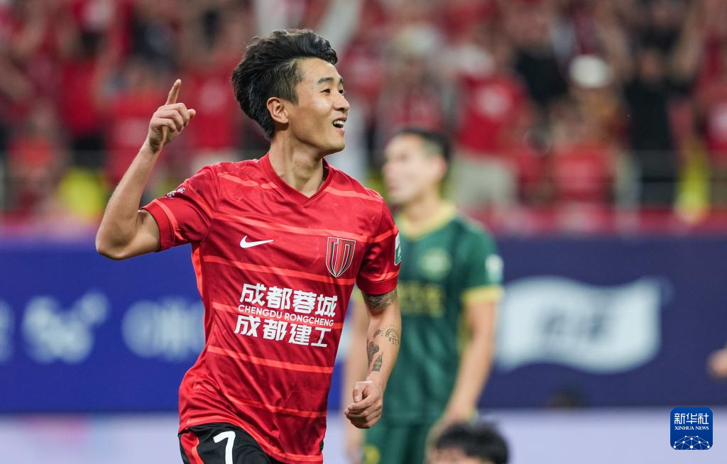 hth sports-成都蓉城发布备战花絮，冲刺阶段篮板制胜，英超任务艰巨，医务组通报恢复-hth sports