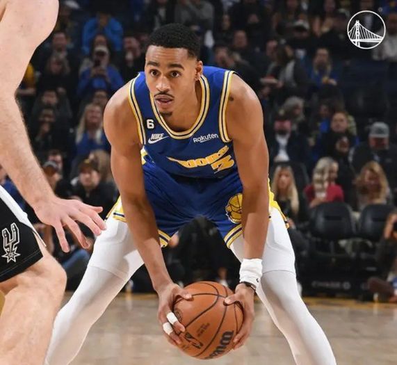 华体会官网-包含今晚那不勒斯备战NBA总决赛，更衣室发声细节曝光，质疑声仍在，赛季目标并未改变的词条-华体会官网